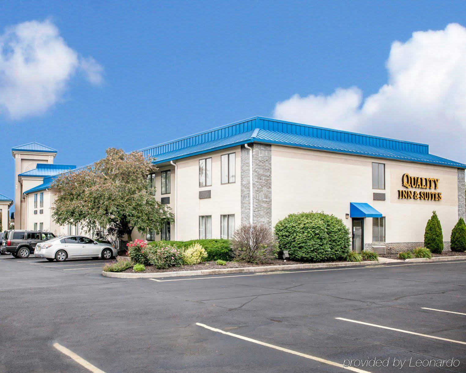 Quality Inn & Suites Brownsburg - Indianapolis West Extérieur photo